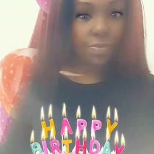 Meet your Posher, Candace